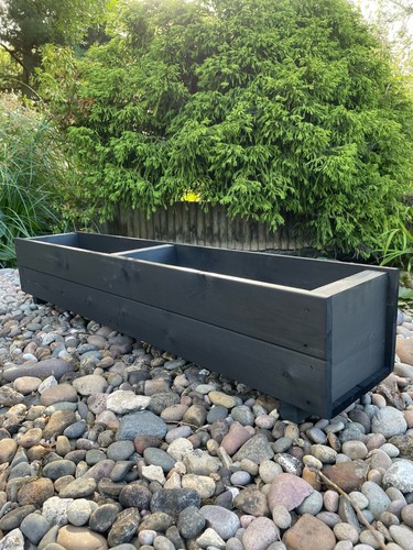 Charcoal black wooden planters - black,